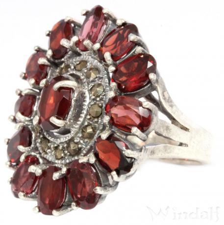 WINDALF Mittelalter Ring ARKANA 27 mm Prunkring Theaterring Granat Silber WINDALF Mittelalter Ring ARKANA 27 mm Prunkring Theaterring Granat Silber - Windalf.de