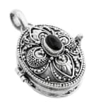 WINDALF Bohemia Schmuck Anh&auml;nger DANA 3.2 cm Foto-Medaillon mit Onyx Handarbeit Silber - Windalf.de