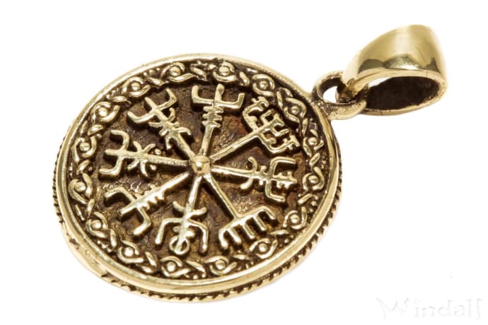 WINDALF Kleiner Wikinger-Anhänger VEGVISIR Ø 1.9 cm Nordischer Kompass mit Zopfmuster Bronze WINDALF Kleiner Wikinger-Anhänger VEGVISIR Ø 1.9 cm Nordischer Kompass mit Zopfmuster Bronze - Windalf.de