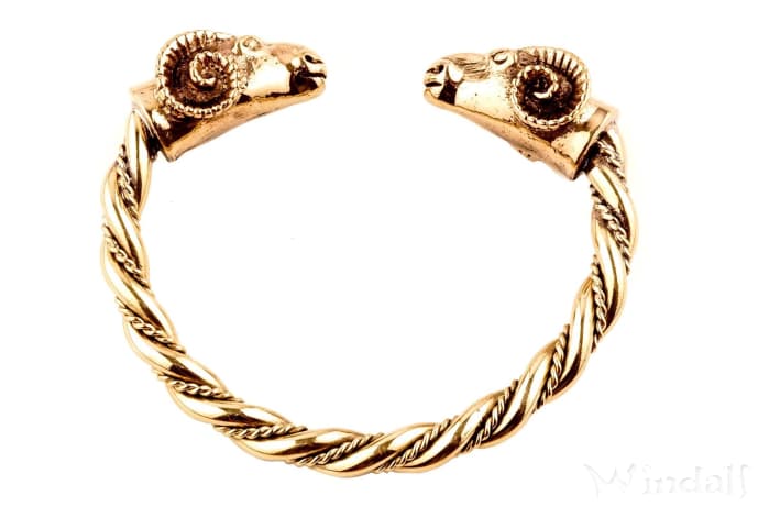 WINDALF Vikings Frauen Armreif RAMINA 5.4 cm Wikinger Armschmuck Handarbeit Bronze WINDALF Vikings Frauen Armreif RAMINA 5.4 cm Wikinger Armschmuck Handarbeit Bronze - Windalf.de